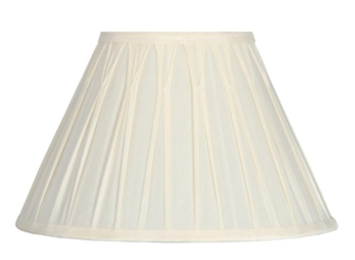 Garbo 25cm Cream Polysilk Pinch Pleat Shade