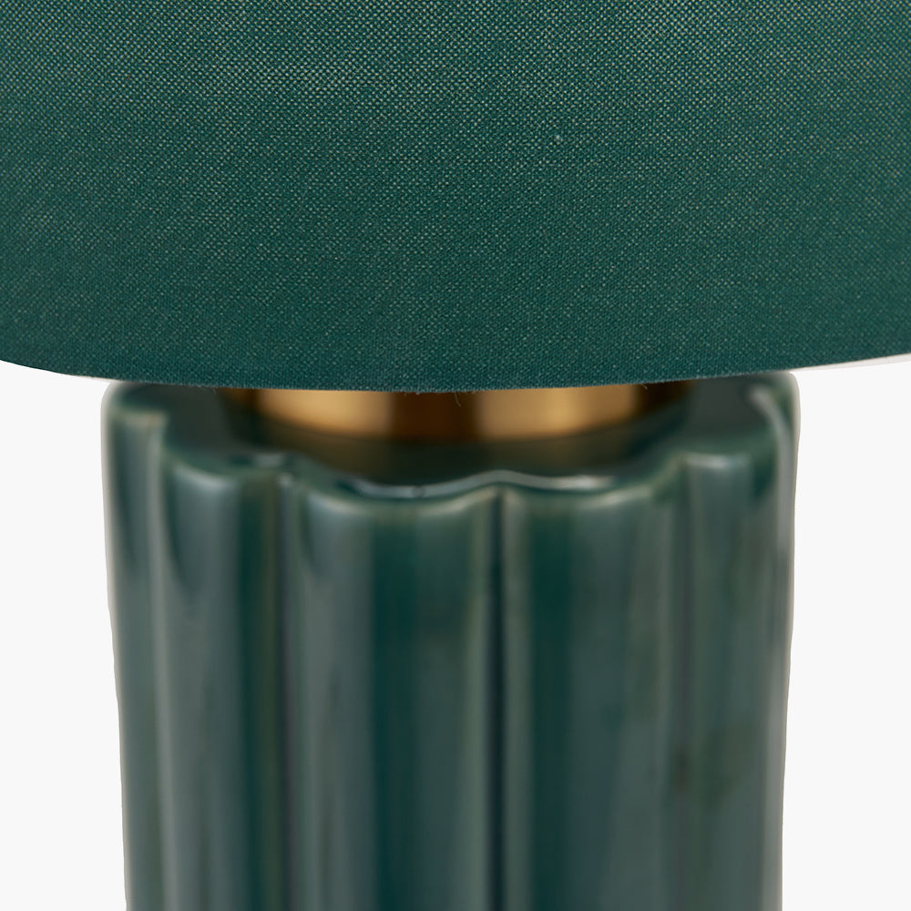 Lushan Green Scalloped Ceramic Table Lamp