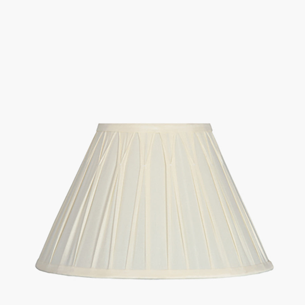 Garbo 25cm Cream Polysilk Pinch Pleat Shade