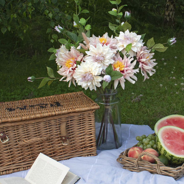 Lush Pink Dahlia - Modern Rattan Ltd