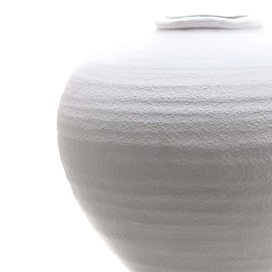 Regola Matt White Ceramic Vase - Modern Rattan Ltd