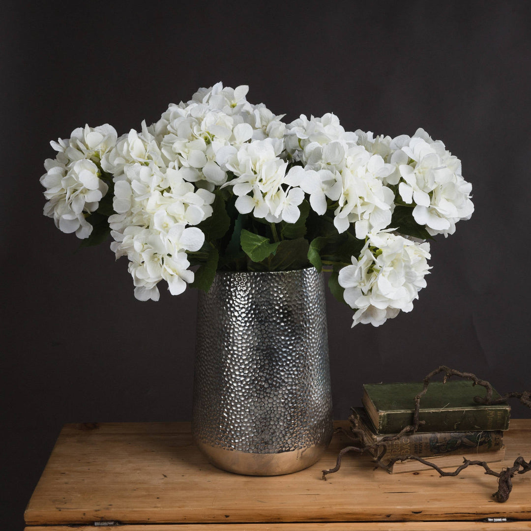 White Hydrangea Bouquet - Modern Rattan Ltd