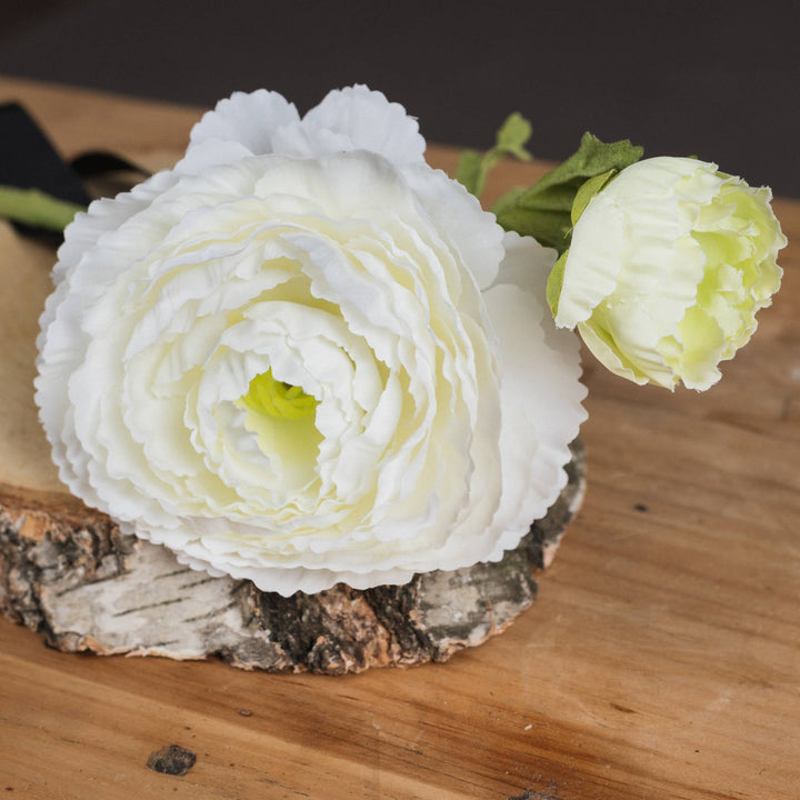 White Ranunculus Spray - Modern Rattan Ltd