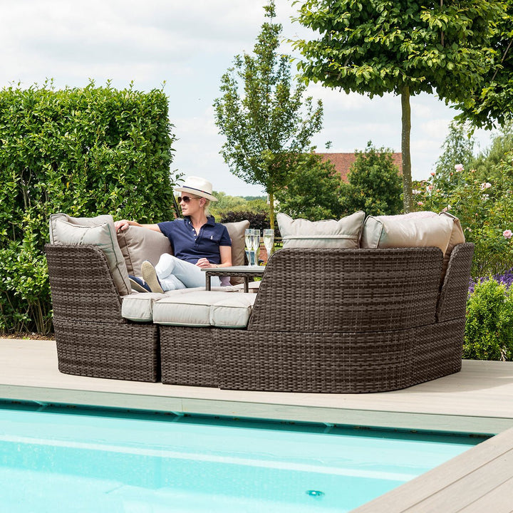 Cheltenham Daybed - Modern Rattan