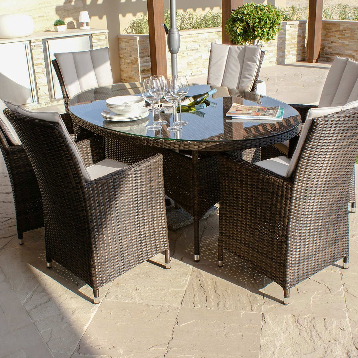 La 6 store seater dining set